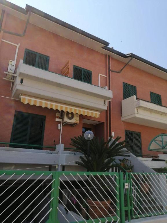 La Casa Dei Fiori 2.0 Campomarino (Campobasso)